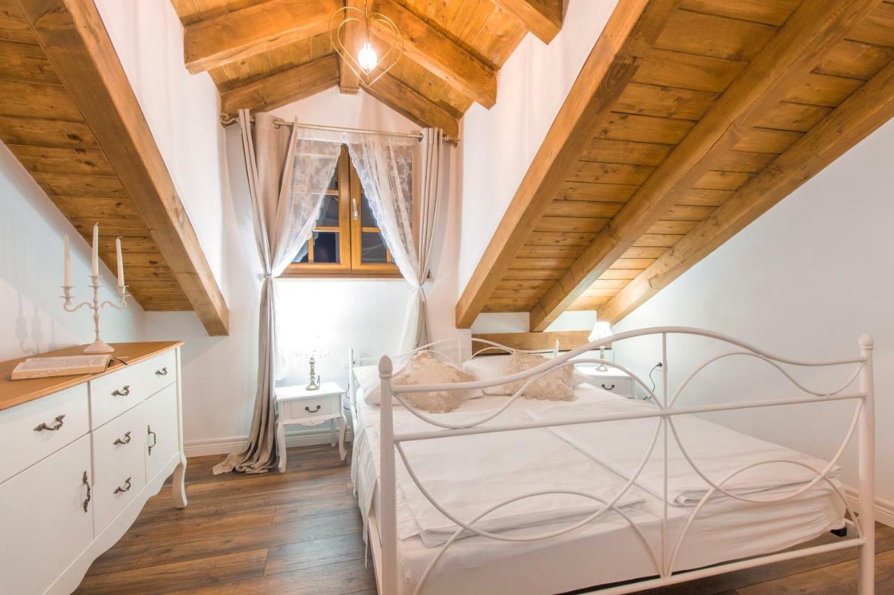 House For Rent Leila Villa Sibenik Bagian luar foto